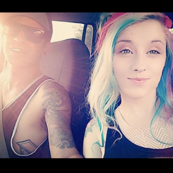 Meet your Posher, Jenifer - Picture 1 of 1